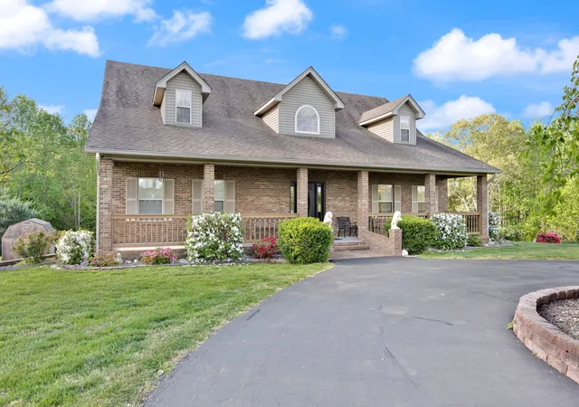 Homes for sale in Jamestown, KY | 556 Murphy Ln, Jamestown, KY 42629 | MLS# 26011279