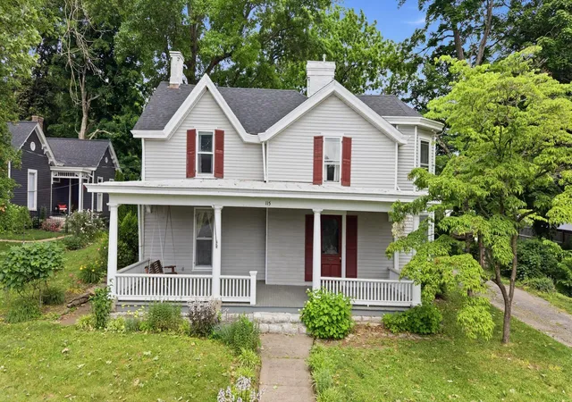 Homes for sale in Versailles, KY | 115 High St, Versailles, KY 40383 | MLS# 26011696