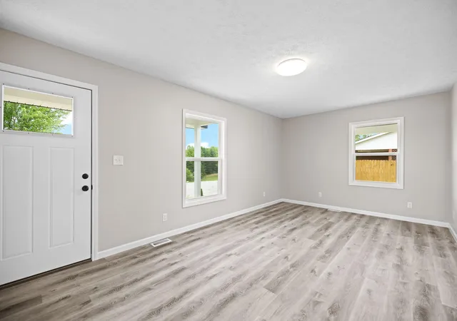 image of 160 Mays Subdivision Rd, Beattyville, KY 41311 | MLS# 26011682
