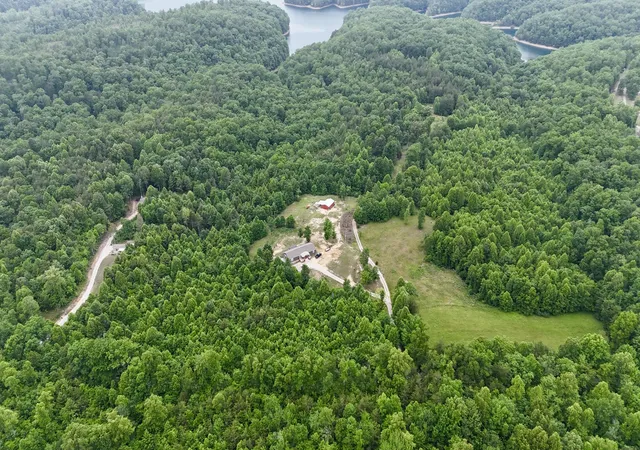 Photo 3 of Sale Pending at 9990 Auger Springs Rd, Corbin, KY 40701 | MLS# 26011659 | Listing updated on 2026-10-09