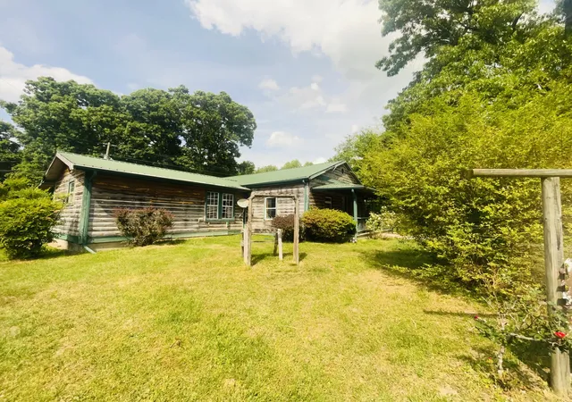 Homes for sale in Strunk, KY | 127 Ruthford Rd, Strunk, KY 42649 | MLS# 26011417