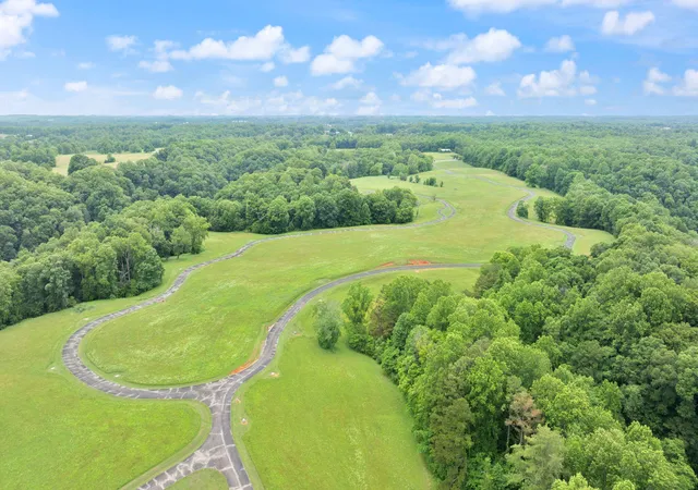 Homes for sale in Jamestown, KY | 33 Peninsula, Jamestown, KY 42629 | MLS# 26012978