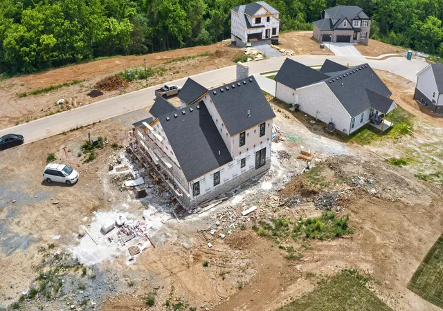 4th image of 128 Ivy Creek Dr, Richmond, KY 40475 | MLS# 26011580