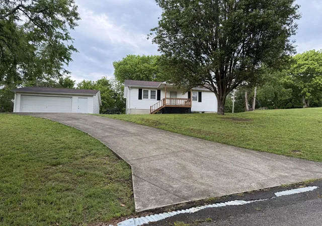Homes for sale in Monticello, KY | 220 Webster Spradlin Rd, Monticello, KY 42633 | MLS# 26011506