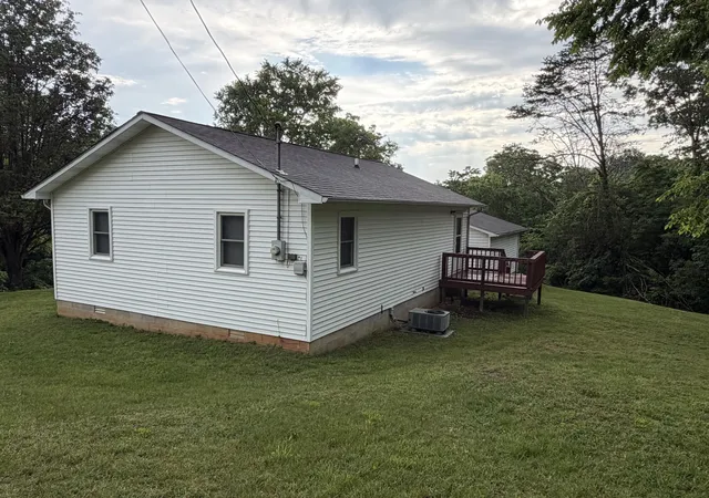 Homes for sale in Monticello, KY | 220 Webster Spradlin Rd, Monticello, KY 42633 | MLS# 26011506