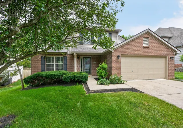 Photo 2 of Sale Pending at 929 Seneca Park, Lexington, KY 40515 | MLS# 26012766 | Listing updated on 2026-08-29