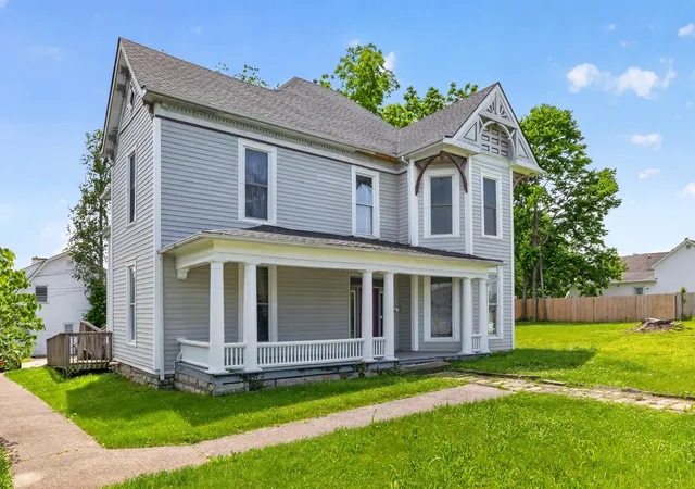 Homes for sale in Winchester, KY | 410 W Lexington Ave, Winchester, KY 40391 | MLS# 26012369