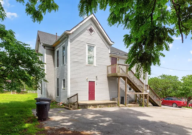 Homes for sale in Winchester, KY | 410 W Lexington Ave, Winchester, KY 40391 | MLS# 26012369