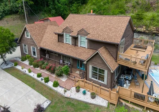 3rd image of 357 Fred’S Frk, Prestonsburg, KY 41653 | MLS# 26011704
