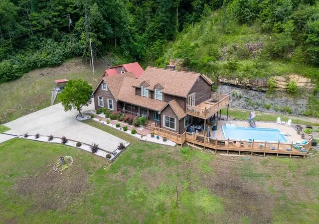 5th image of 357 Fred’S Frk, Prestonsburg, KY 41653 | MLS# 26011704