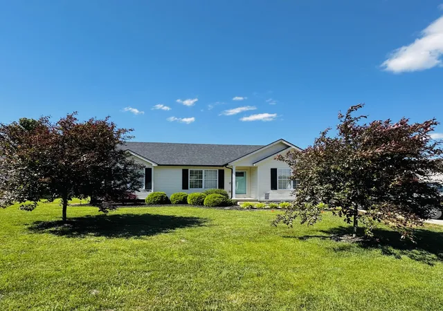 Homes for sale in Stanford, KY | 145 Turkeyfoot Ln, Stanford, KY 40484 | MLS# 26011826