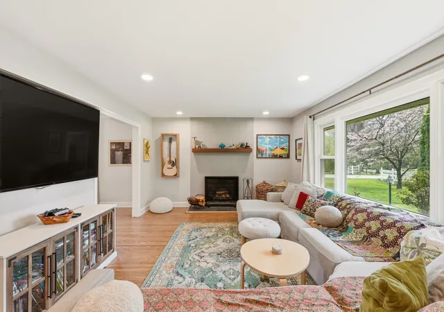 4th image of 611 Rudy Ln, Louisville, KY 40207 | MLS# 26011779