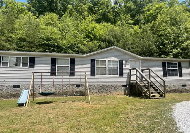 Homes for sale in Barbourville, KY | 1510 Goodin Creek Rd, Barbourville, KY 40906 | MLS# 26014780