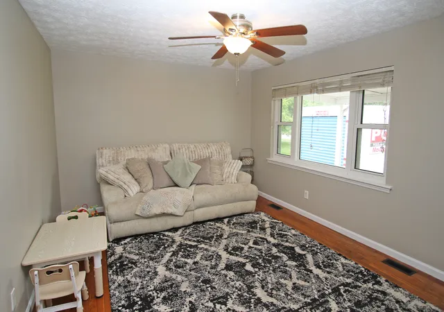 Photo 4 of Sale Pending at 1260 Hialeiah Ct, Lexington, KY 40517 | MLS# 26011848 | Listing updated on 2026-05-26