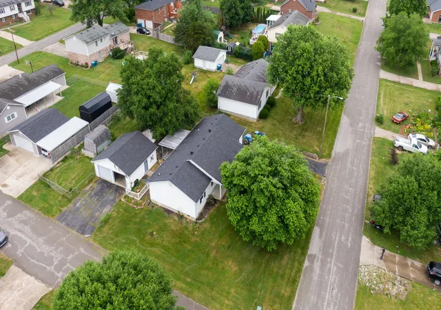 Homes for sale in Lawrenceburg, KY | 301 Eagle Dr, Lawrenceburg, KY 40342 | MLS# 26011871