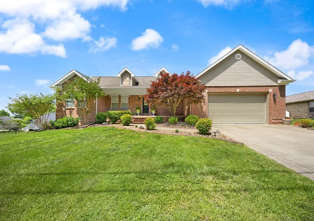 Photo 2 of Single family home for sale at 267 Prather Rd, Somerset, KY 42503 | MLS# 26011914 | Listing updated on 2026-08-01