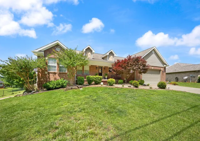 Photo 3 of Single family home for sale at 267 Prather Rd, Somerset, KY 42503 | MLS# 26011914 | Listing updated on 2026-08-01