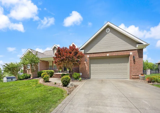 Photo 3 of Single family home for sale at 267 Prather Rd, Somerset, KY 42503 | MLS# 26011914 | Listing updated on 2026-08-01