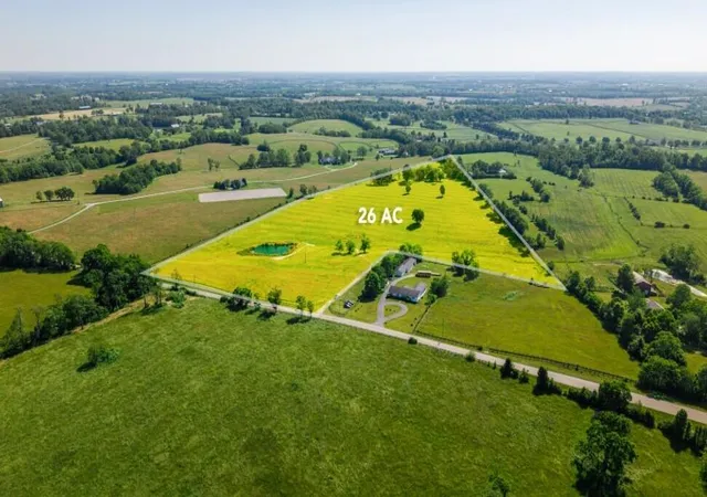 1st image of 2083 Clintonville Rd, Paris, KY 40361 | MLS# 26011943