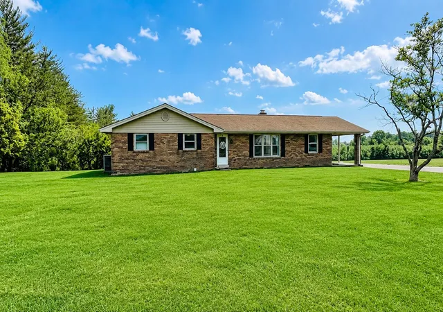 Photo 1 of Sale Pending at 310 Royal Dr, London, KY 40744 | MLS# 26012218 | Listing updated on 2026-07-27