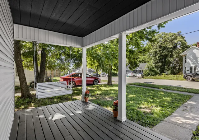 Photo 4 of Single family home for sale at 14 Cook Ave, Winchester, KY 40391 | MLS# 26011961 | Listing updated on 2026-07-02