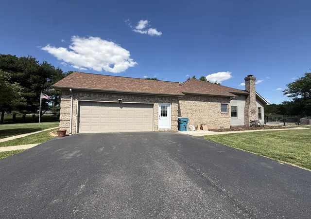 4th image of 334 Adams Hill Dr, Richmond, KY 40475 | MLS# 26011964