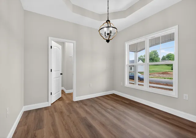 Photo 3 of Single family home for sale at 102 Stonegate Dr, Danville, KY 40422 | MLS# 26011969 | Listing updated on 2026-08-27