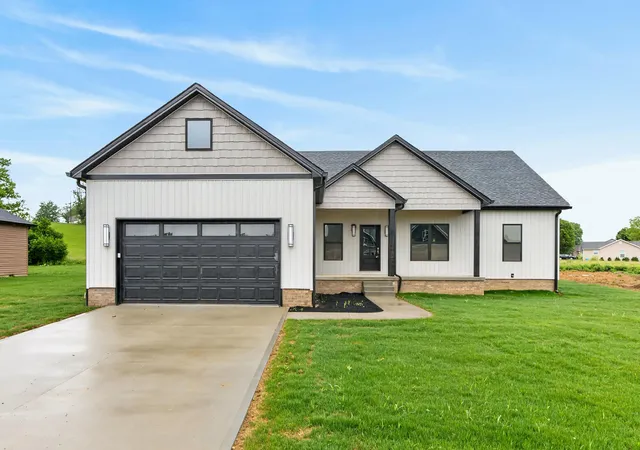 Homes for sale in Danville, KY | 105 Stonegate Dr, Danville, KY 40422 | MLS# 26011974