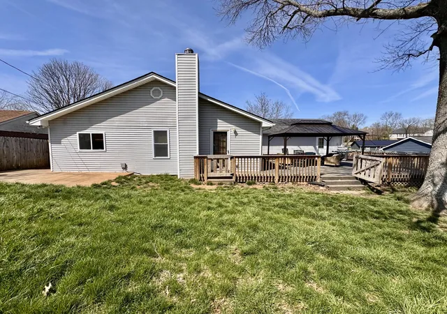 Homes for sale in Paris, KY | 2220 Redbud Ln, Paris, KY 40361 | MLS# 26011987