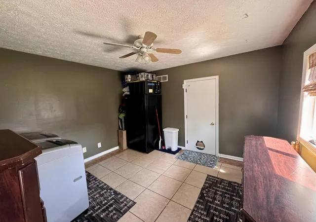 3rd image of 2220 Redbud Ln, Paris, KY 40361 | MLS# 26011987