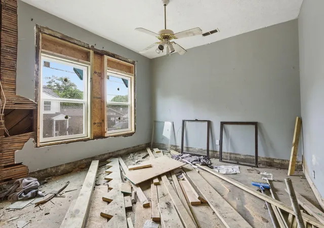 Photo 4 of Single family home for sale at 210 E 7th Street, Lexington, KY 40508 | MLS# 26013120 | Listing updated on 2026-09-02