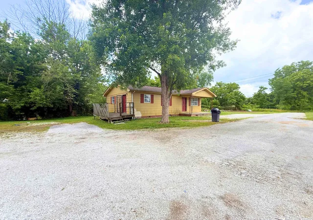 Photo 4 of Single family home for sale at 46 Waterson Ln, Barbourville, KY 40906 | MLS# 26014001 | Listing updated on 2026-07-15