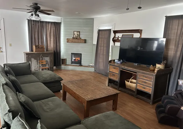 Photo 2 of Single family home for sale at 23 Ky 1609, Parkers Lake, KY 42634 | MLS# 26012061 | Listing updated on 2026-10-13