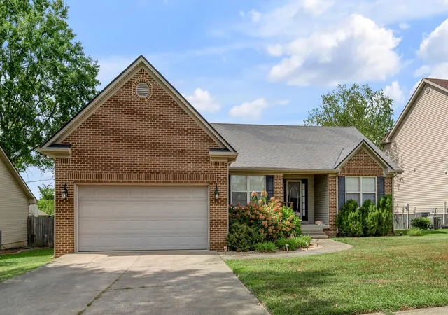 Homes for sale in Nicholasville, KY | 205 Southside Wy, Nicholasville, KY 40356 | MLS# 26012201