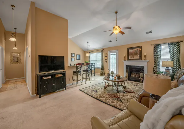 Homes for sale in Nicholasville, KY | 205 Southside Wy, Nicholasville, KY 40356 | MLS# 26012201