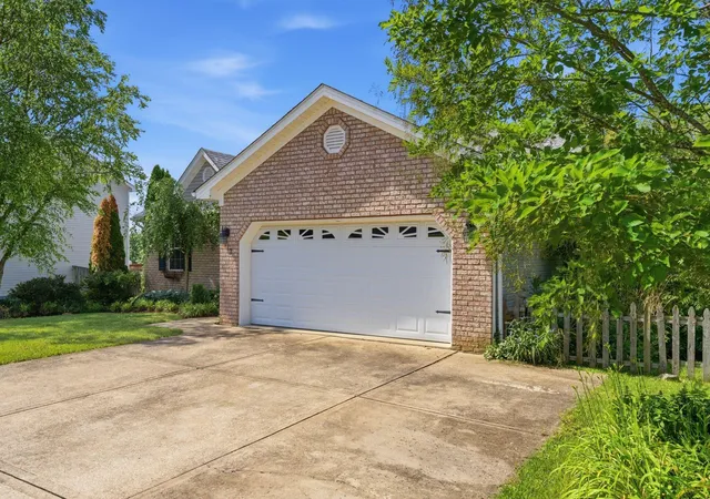 Homes for sale in Georgetown, KY | 112 Harp Ct, Georgetown, KY 40324 | MLS# 26012366