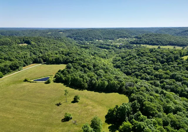 Homes for sale in Beattyville, KY | 1235 Long Branch Land, Beattyville, KY 41311 | MLS# 26012541
