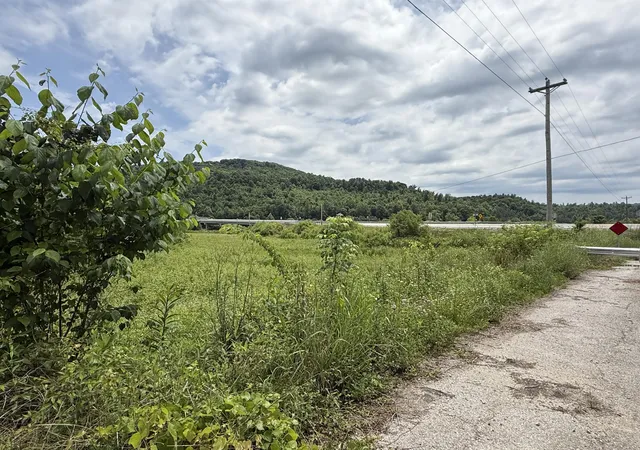 Homes for sale in Pine Knot, KY | 3988 Kentucky 592, Pine Knot, KY 42635 | MLS# 26012444
