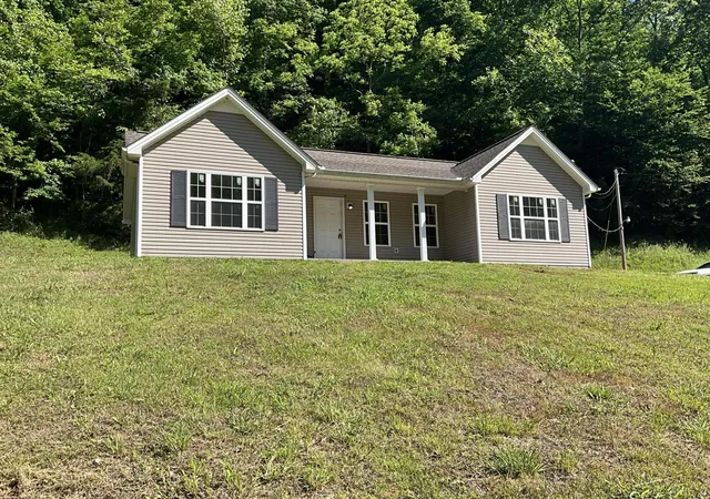 Homes for sale in Manchester, KY | 9285 Ky-1524, Manchester, KY 40962 | MLS# 26012600