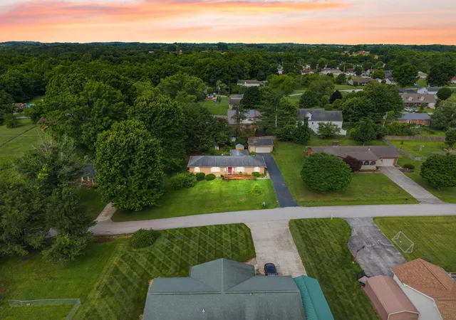 Homes for sale in London, KY | 3024 Springs Branch Dr, London, KY 40744 | MLS# 26012468