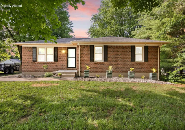 Photo 2 of Sale Pending at 517 Greer Ln, Bardstown, KY 40004 | MLS# 26012952 | Listing updated on 2026-10-13