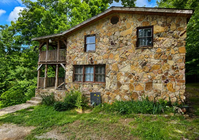 Homes for sale in Monticello, KY | 1493 Missouri Hollow Rd, Monticello, KY 42633 | MLS# 26012835