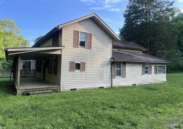 Homes for sale in Morehead, KY | 443 N Wilson Ave, Morehead, KY 40351 | MLS# 26012688