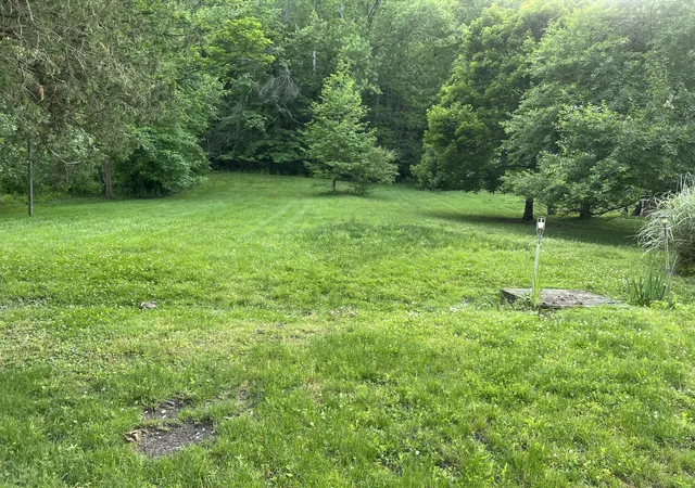 Photo 4 of Single family home for sale at 443 N Wilson Ave, Morehead, KY 40351 | MLS# 26012688 | Listing updated on 2026-10-13