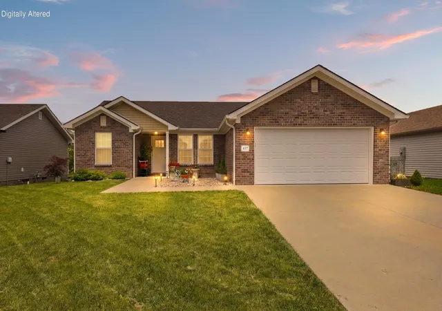 Homes for sale in Berea, KY | 437 Middle Creek Wy, Berea, KY 40403 | MLS# 26012671