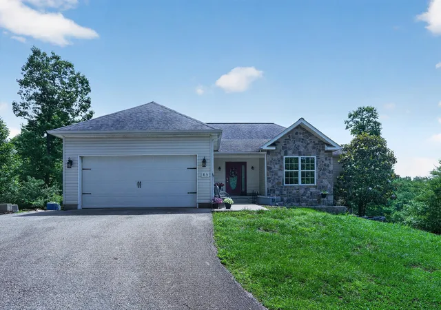 Homes for sale in Morehead, KY | 85 Bear Path, Morehead, KY 40351 | MLS# 26012629