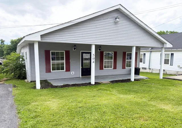 Homes for sale in Irvine, KY | 504 Cantrill St, Irvine, KY 40336 | MLS# 26013163