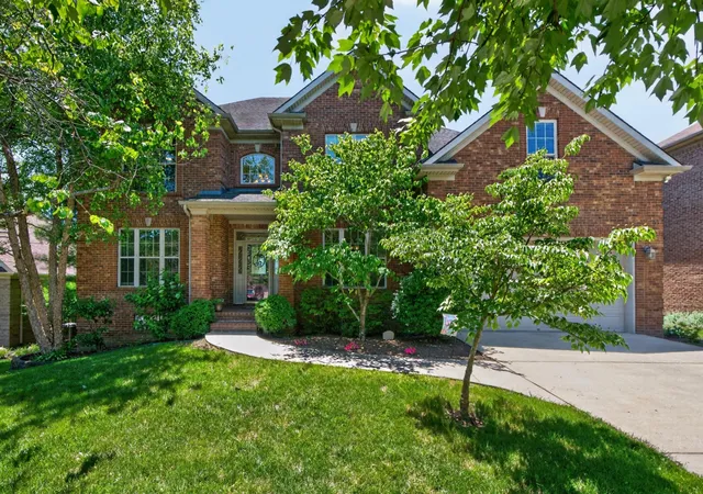 Photo 1 of Single family home for sale at 2228 Barnwell Ln, Lexington, KY 40513 | MLS# 26012846 | Listing updated on 2026-09-13