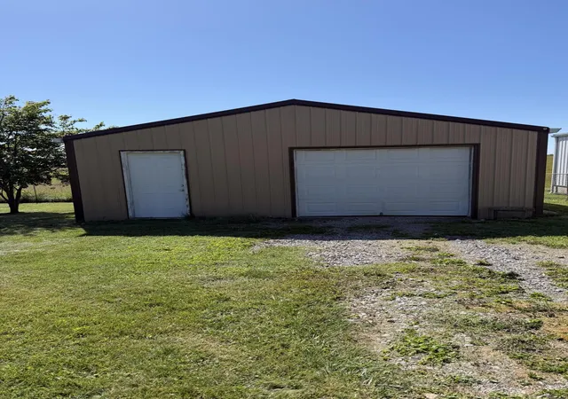Homes for sale in Lebanon, KY | 353 J F Kennedy Ln, Lebanon, KY 40033 | MLS# 26012777