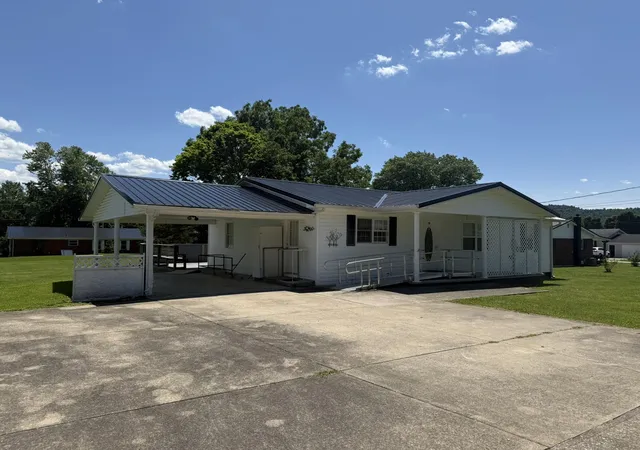 Photo 3 of Single family home for sale at 93 Green Acres Dr, Monticello, KY 42633 | MLS# 26013532 | Listing updated on 2026-08-12